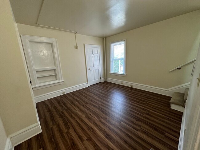 Building Photo - 1843-1847 N. 4th St.