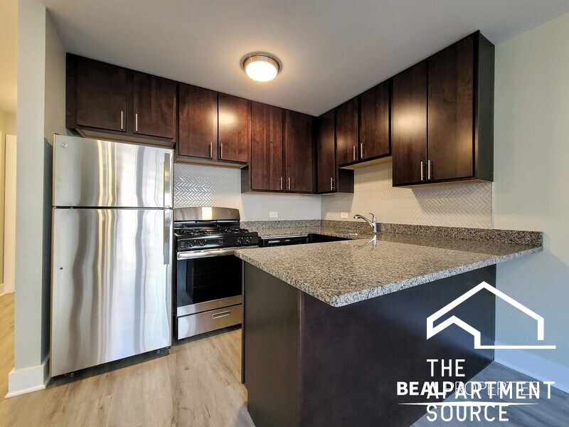 Building Photo - 1433 N Dearborn St