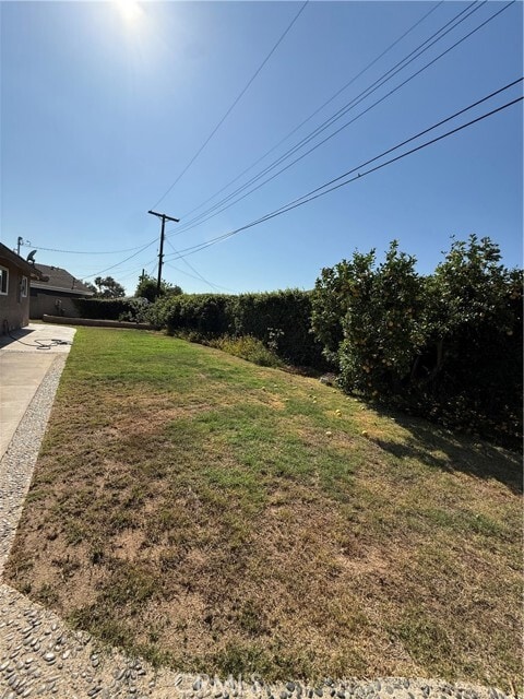 Building Photo - 4561 Mimosa Dr