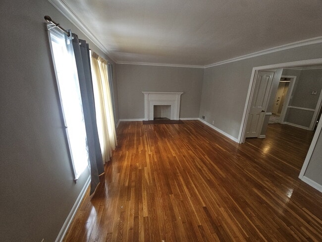 Building Photo - 2332 Nolen Dr