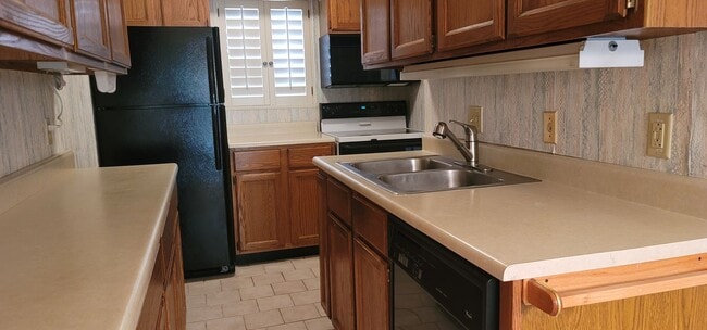 Building Photo - uclmc118