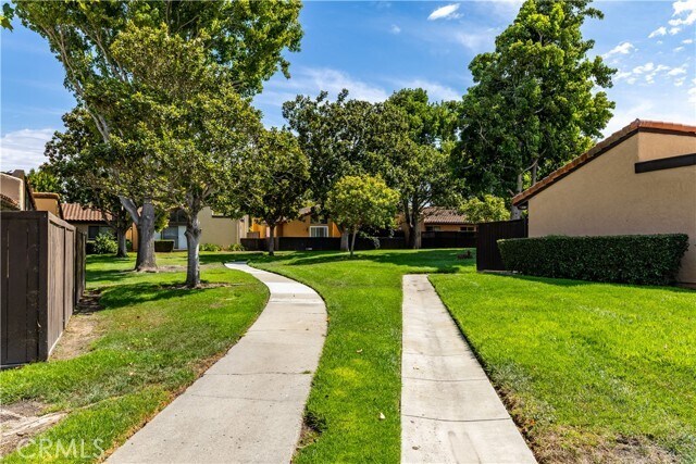 Building Photo - 53 Del Sol Ct