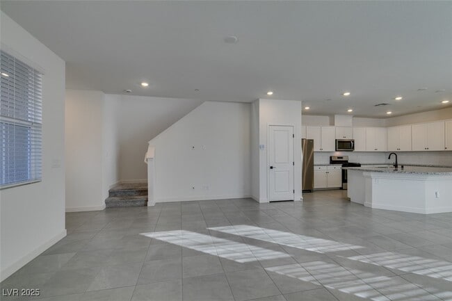 Building Photo - 3723 Trancoso Ave