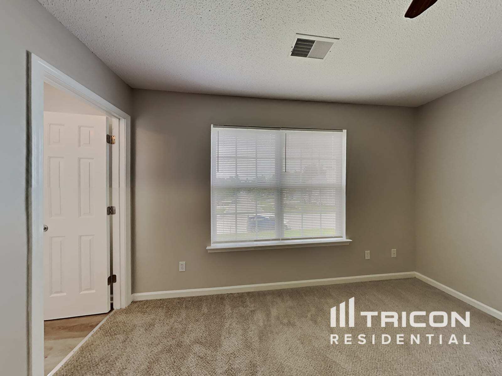 Building Photo - 108 Springway Dr