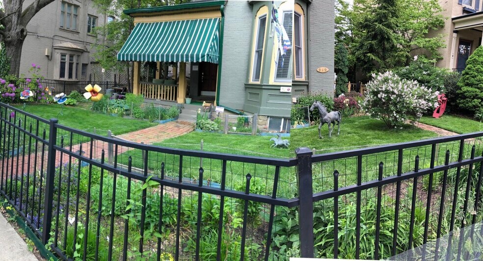 Building Photo - 919 S Aiken Ave