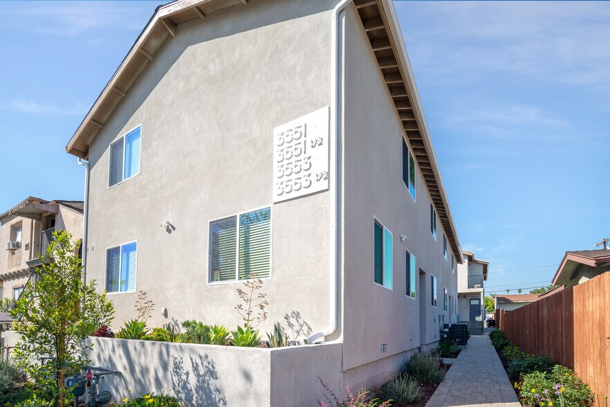 Building Photo - 3553 Sabina St