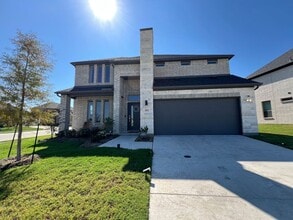 Building Photo - 401 Loganberry Dr