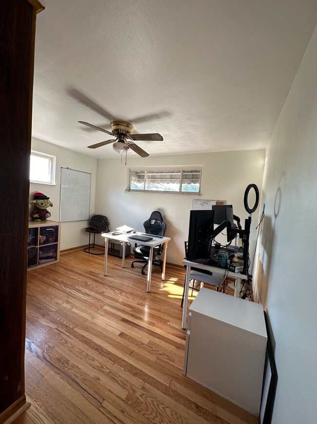 Bedroom 2 - 223 McClelland Rd