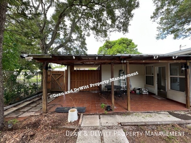 Building Photo - 3844 4th Ave N