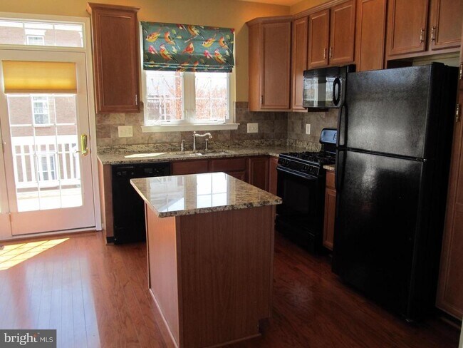 Building Photo - 20460 Greymont Terrace