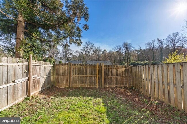 Building Photo - 6911 Cipriano Woods Ct