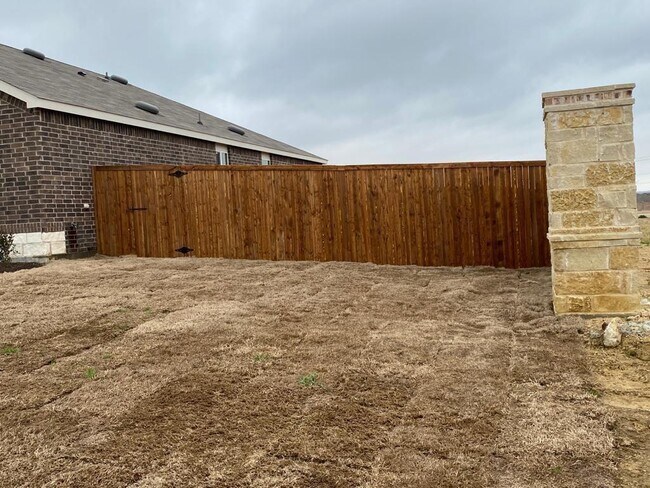 Building Photo - 2913 Brisco Way