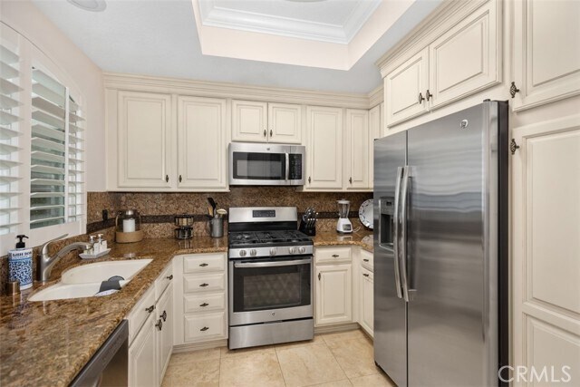 Building Photo - 30902 Club House Dr
