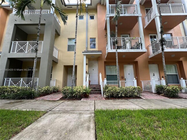 Primary Photo - 364 SW 14th Ave