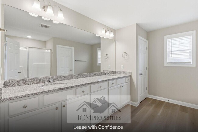 Building Photo - 104 Lambert Fld