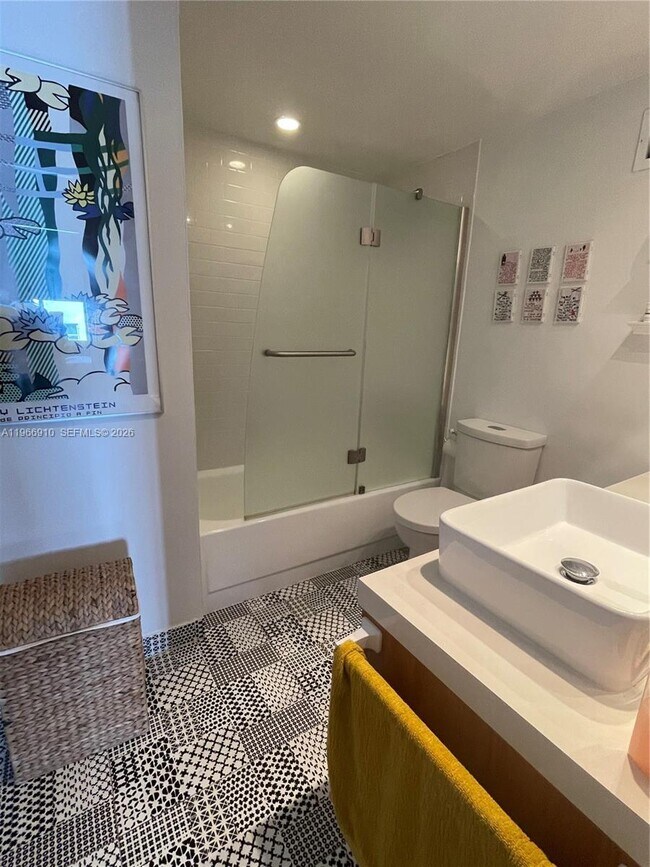 Building Photo - 1200 West Ave