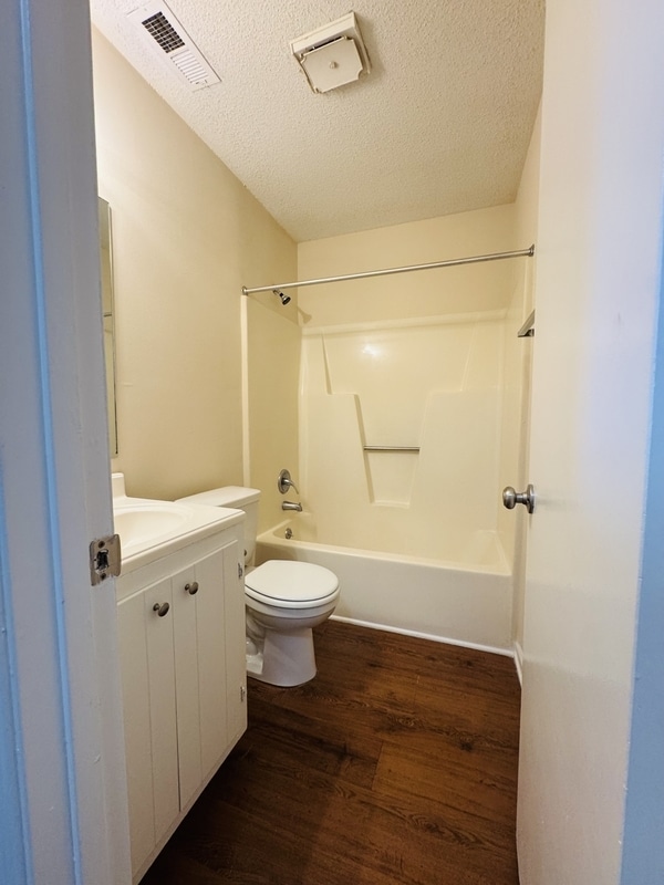 Building Photo - 3027 Adams Blvd