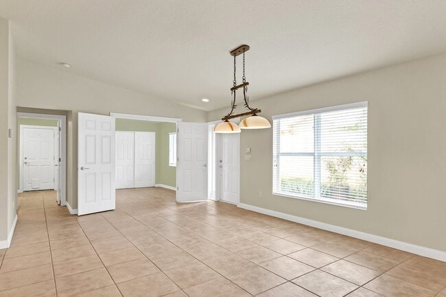 Building Photo - 4969 Corsica Square