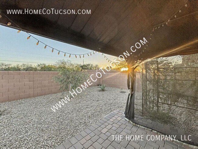 Building Photo - 11675 W Vanderbilt Farms Way