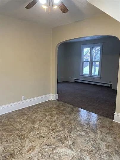 Building Photo - "Charming 2-Bed Apartment in Virginia, MN: Cozy Living at 707 S 5th Ave!"