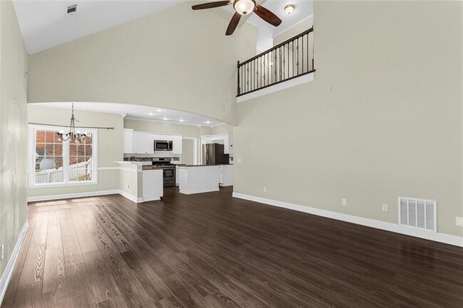 Building Photo - 11395 Brookhollow Trail