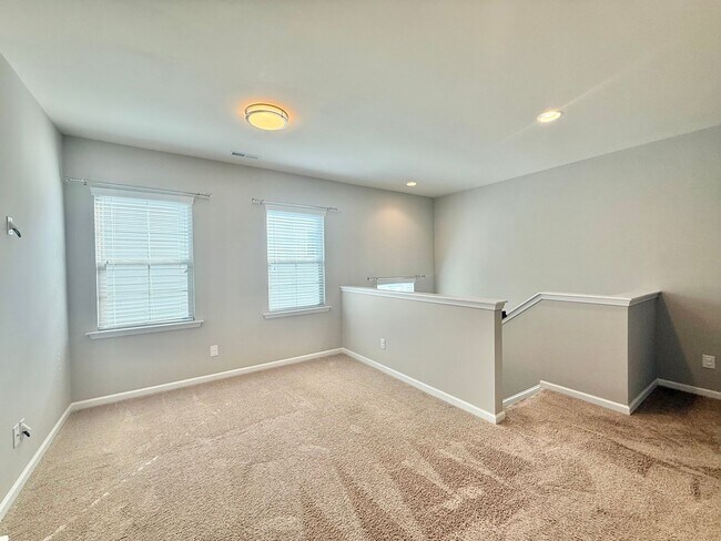 Building Photo - 4109 Bluff Oak Dr