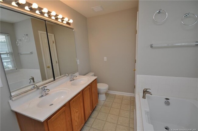 Building Photo - 8600 Neuse Landing Ln
