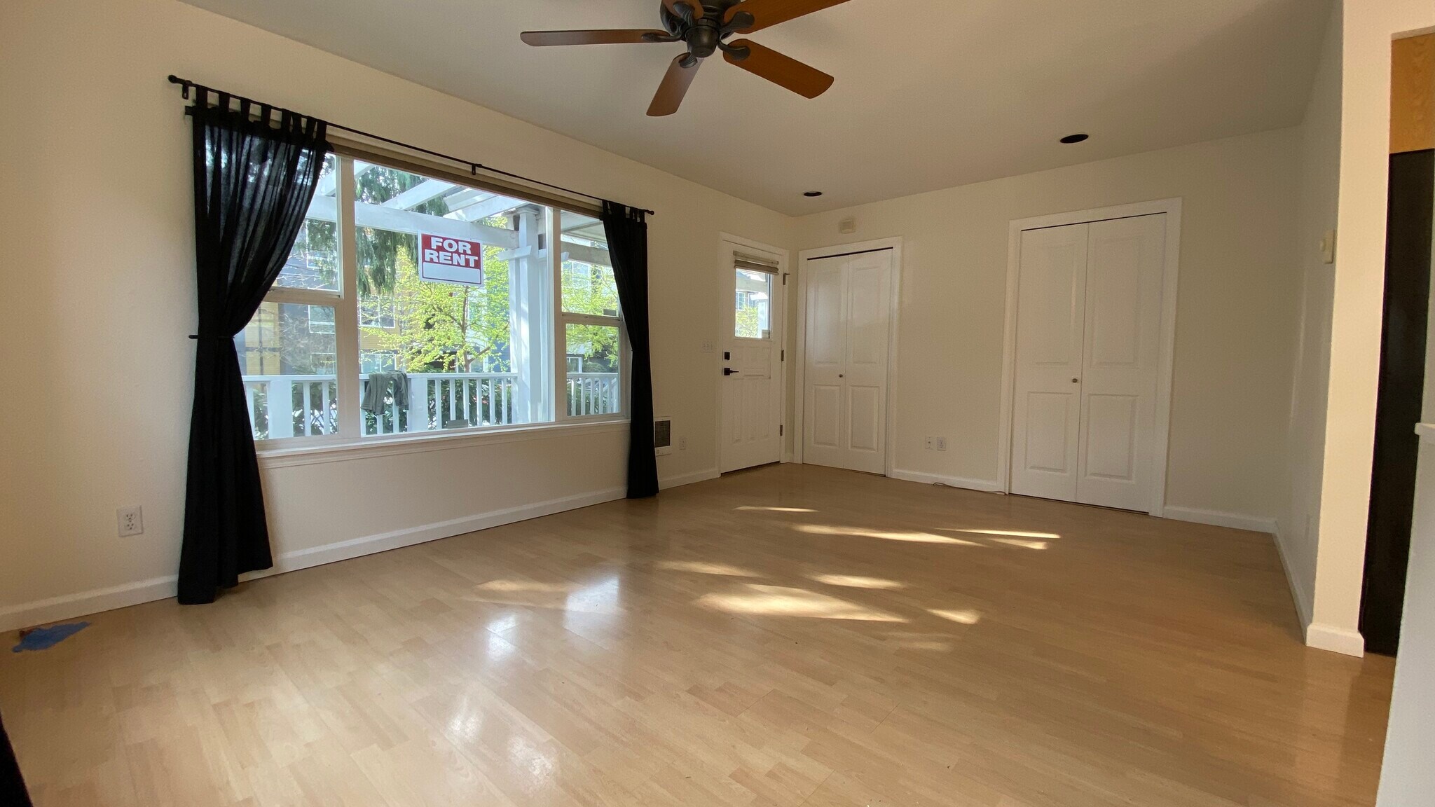 Building Photo - 3724 N Albina Ave