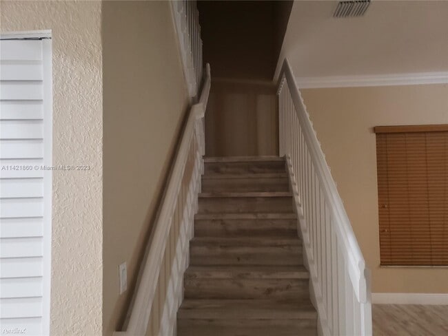 Building Photo - 4 br, 3 bath House - Bellagio At Vizcaya