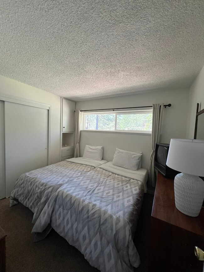 Building Photo - 1168 Herbert Ave