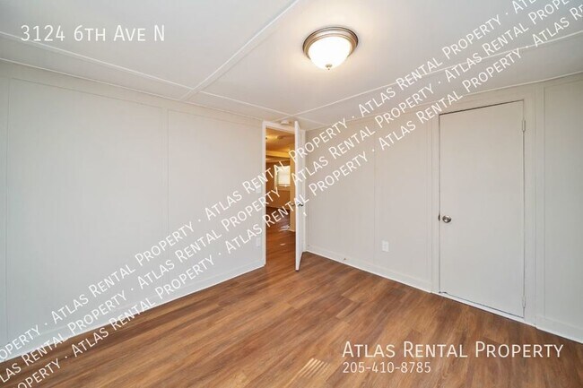 Building Photo - 3124 6th Ave N