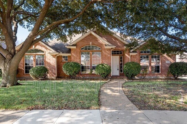 Building Photo - 4911 Lakeland Dr