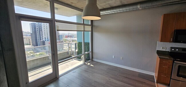 Building Photo - DOWNTOWN SAN DIEGO East Village - Smart Co...
