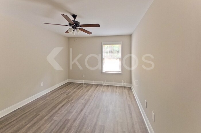 Building Photo - 120 Allentown Ln