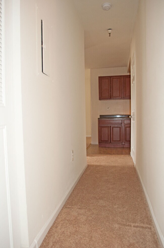 Floorplan - Virginia Arms Apartments