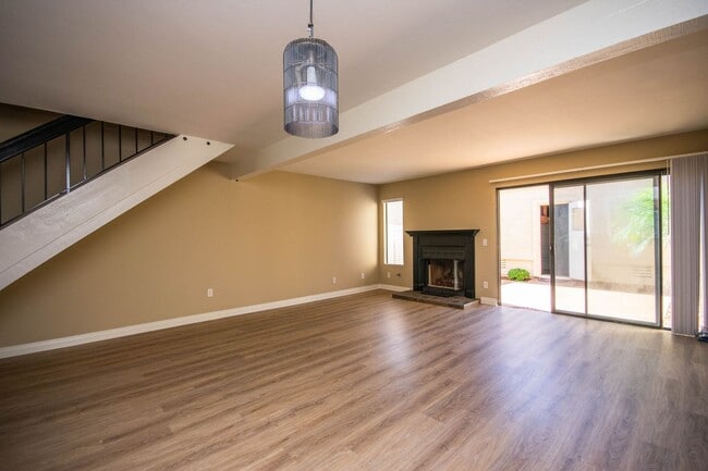 Building Photo - Wonderful 2BR Condo located in Las Playas ...