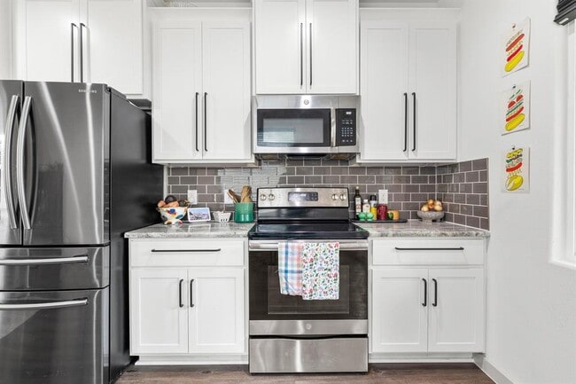 Building Photo - 205 Hanauma Dr