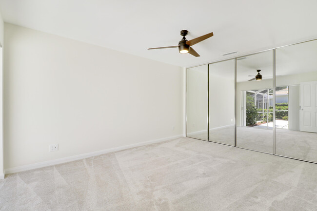 Building Photo - 11301 Myrtle Oak Ct