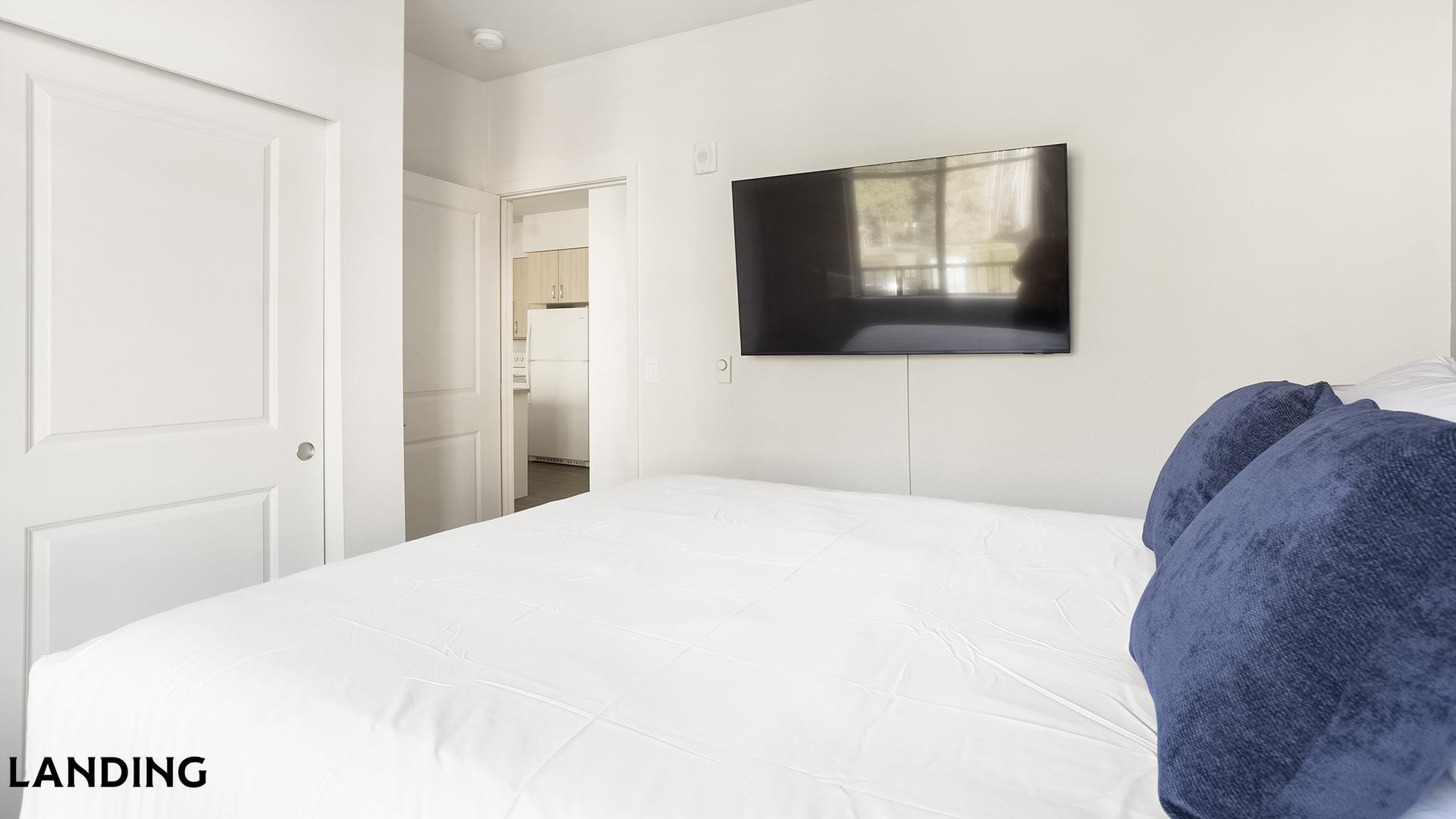 Building Photo - 17500 25th Ave NE