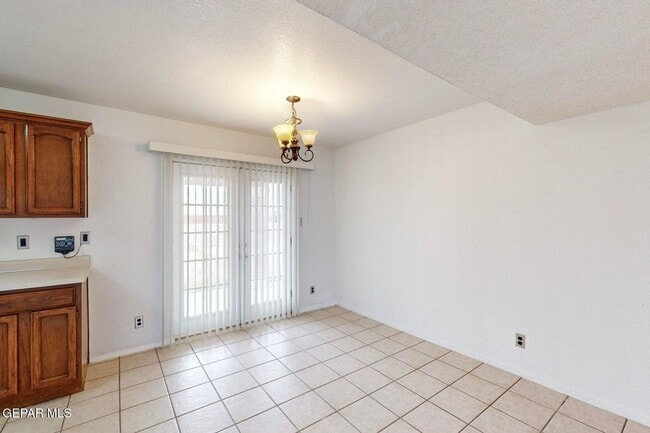 Building Photo - 4409 Loma Clara Ct