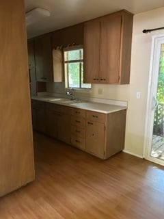 Building Photo - 307 E Maryland Dr