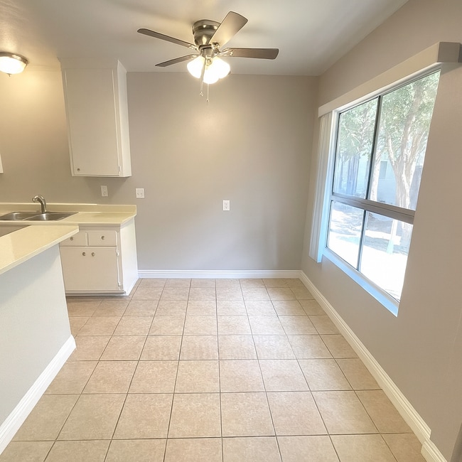 Interior Photo - Lynwood Palms
