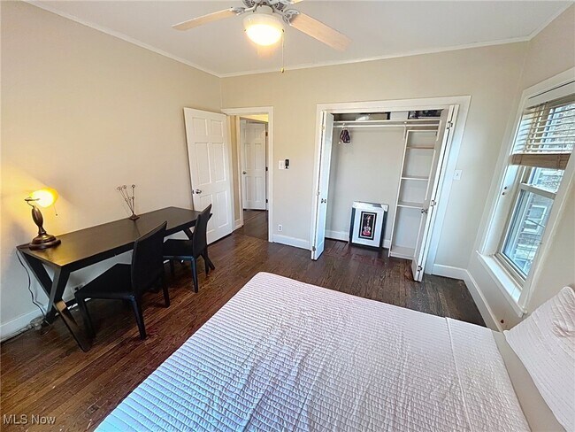 Building Photo - 2330 Euclid Heights Blvd