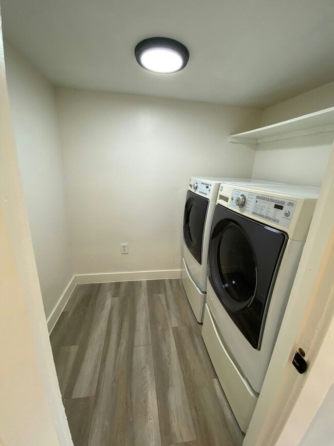 Building Photo - 3382 Eucalyptus Ave