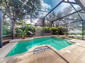 Building Photo - 610 Victoria Hills Dr