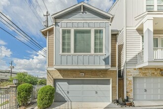 Building Photo - 737 Dorothy St