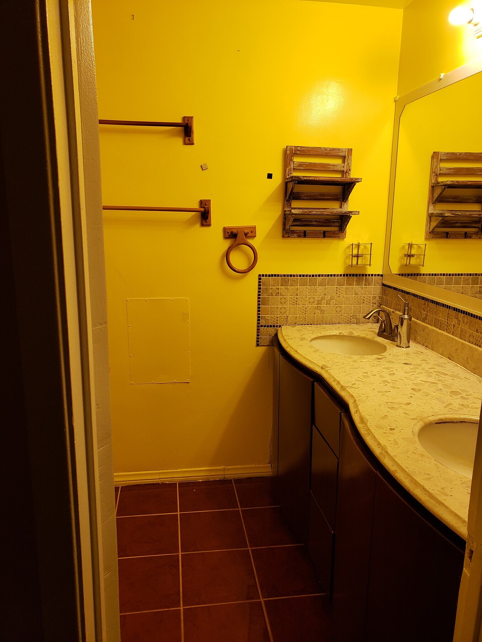 Bathroom - 13508 Doty Ave