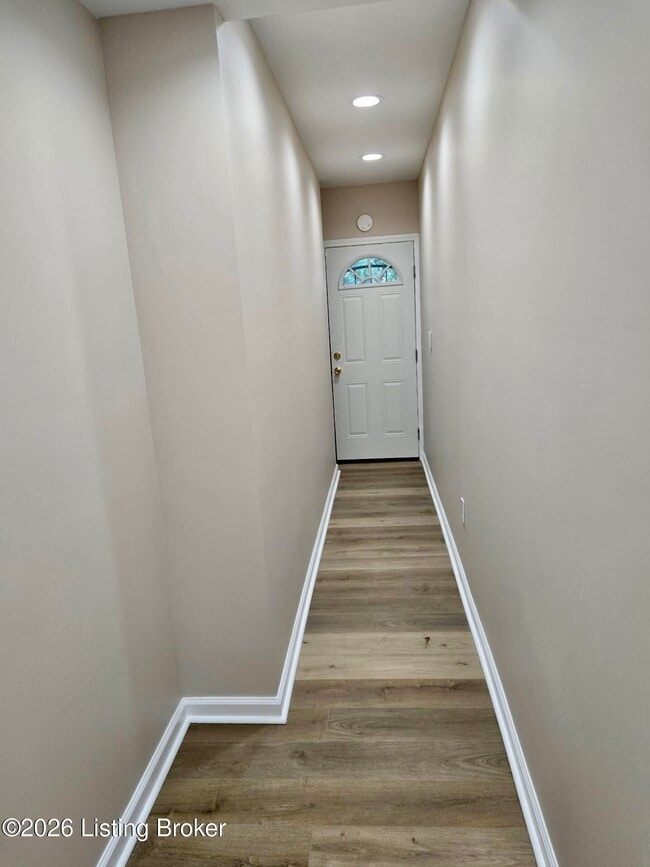 Building Photo - 2220 Griffiths Ave