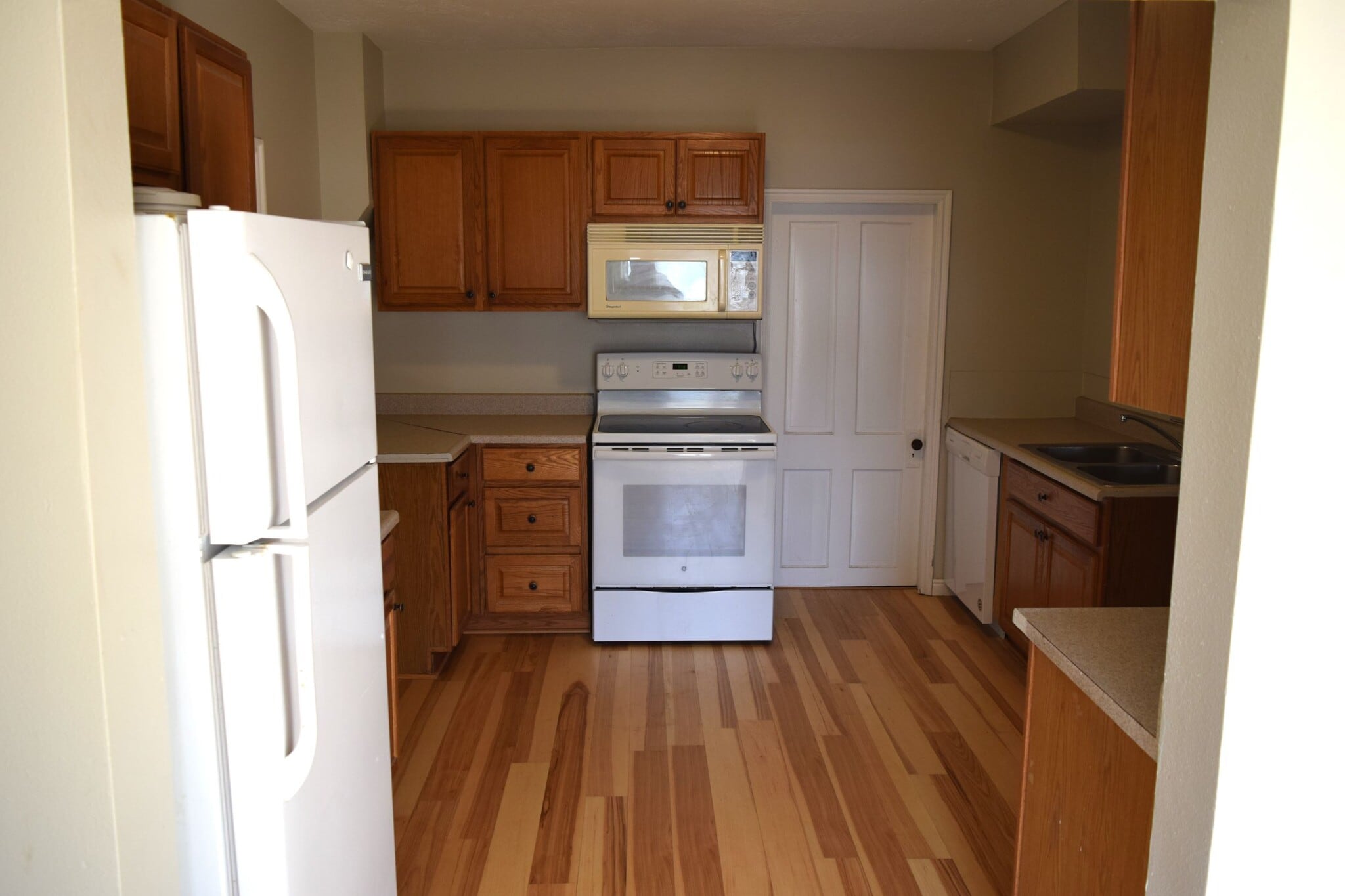 Kitchen - 30 N 200 W