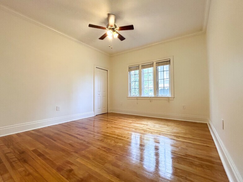 Bedroom and Closet 1 - 2117 W Dekle Ave